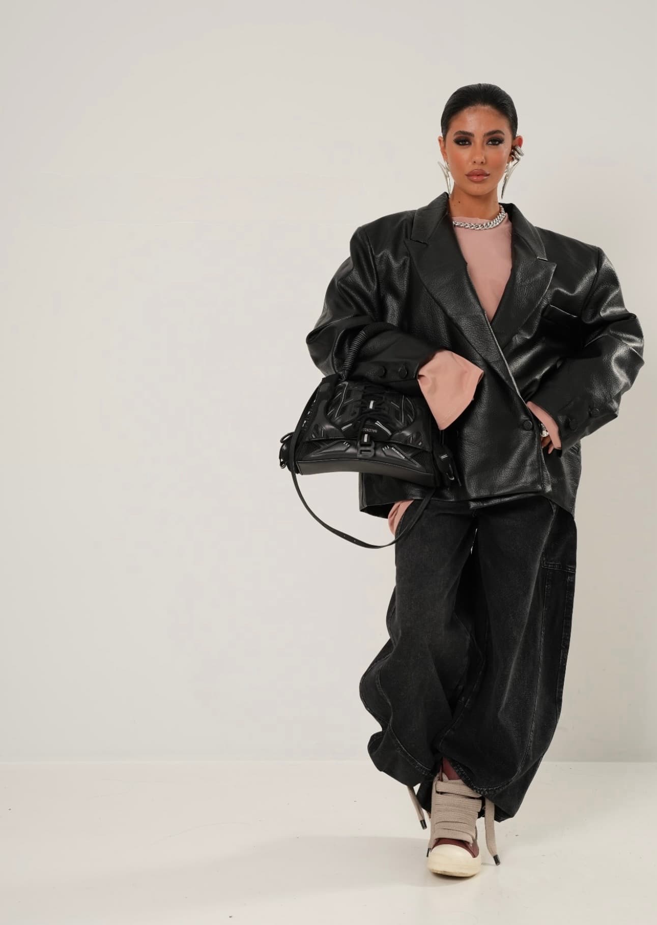 Blazer eco pele oversized