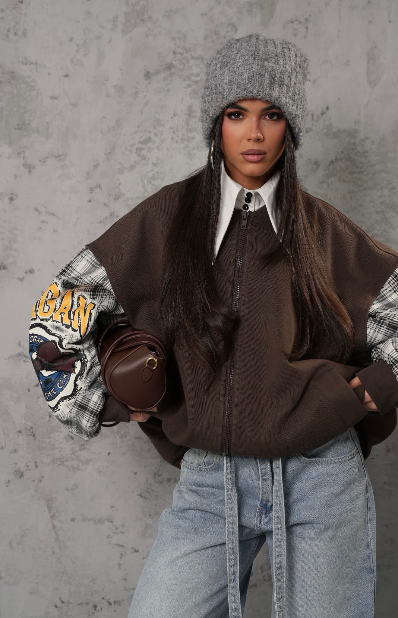 Bomber Hello Kitty Castanho